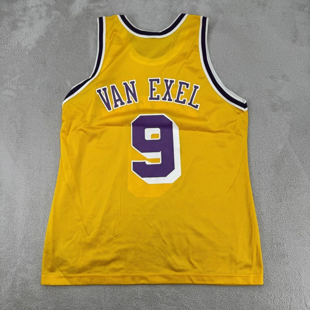 Vintage Champion Mens LA Lakers Nick Van Exel Jersey 44 Yellow Preowned Stains